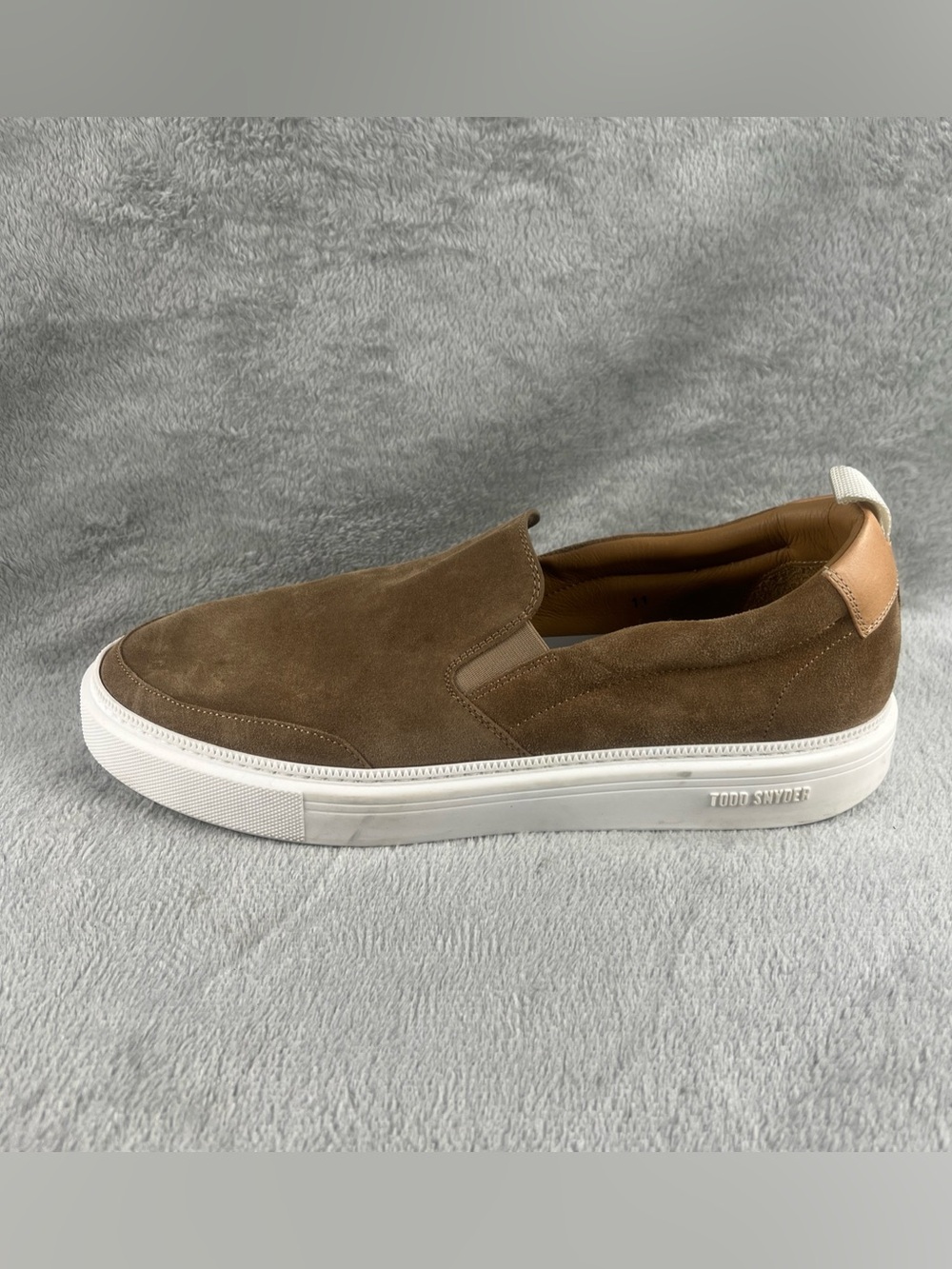Todd Snyder Tuscan Slip On Shoes Mens Size 11 Cappucino Tan Suede Casual Italy - Picture 2 of 12